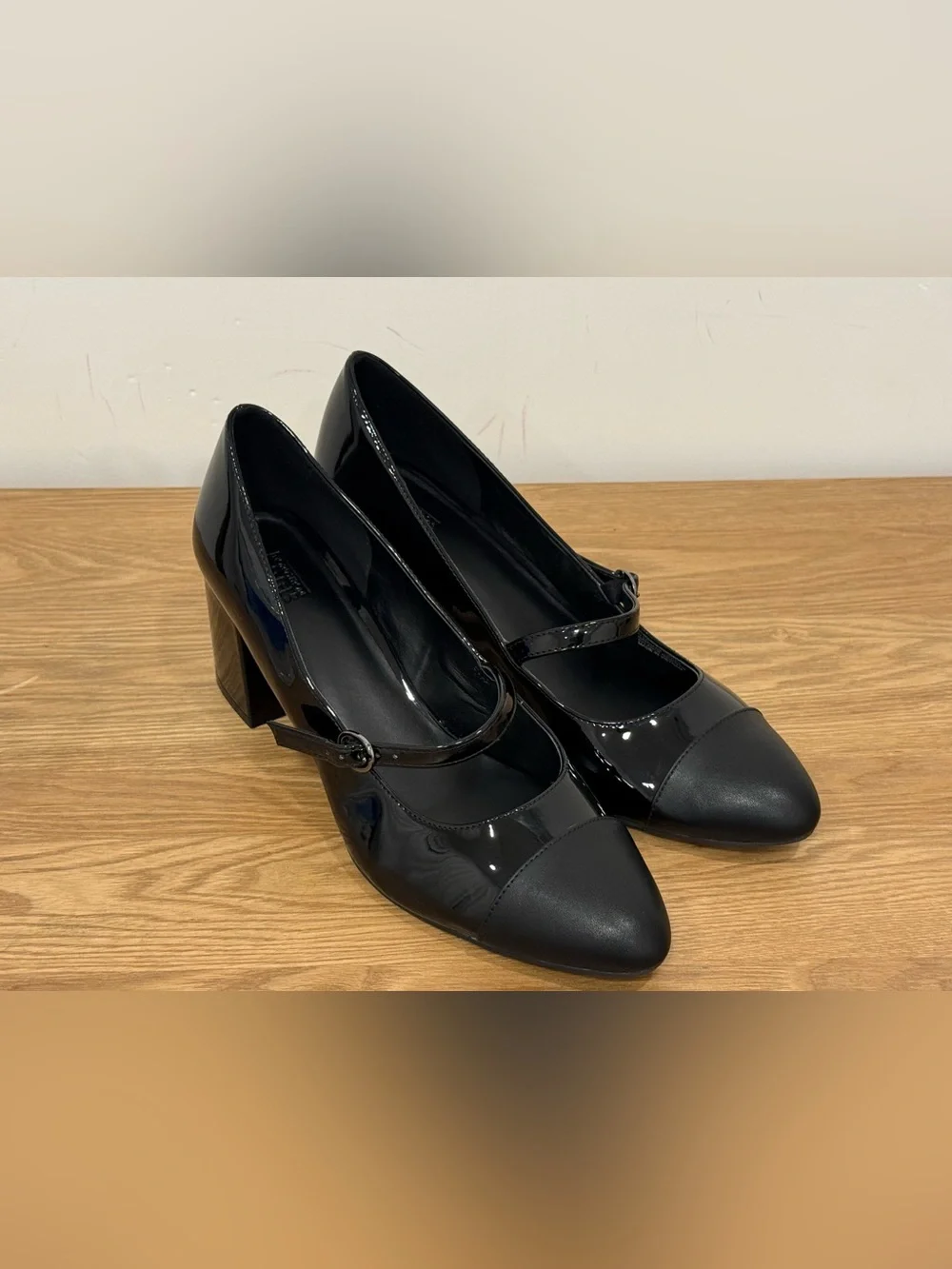 Women's Black Patent Mary Jane Block Heel Pumps